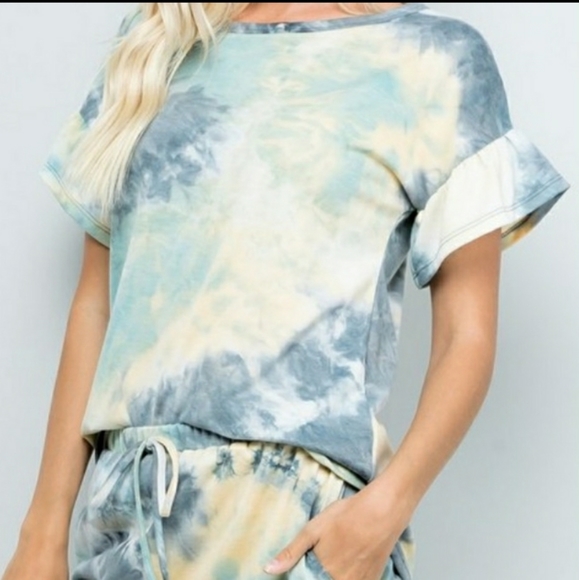 Tie Dye Jersey Knit Shorts with Pockets - Picture 5 of 5